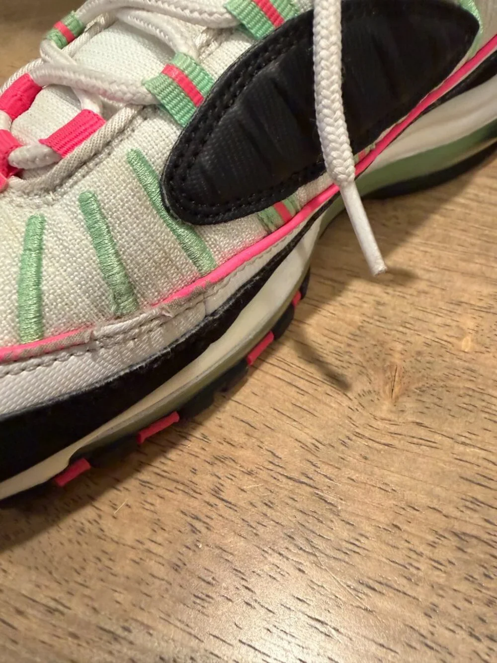 Nike Air Max 98 Barely Rose Watermelon Pink Green Sneakers Size 9.5
